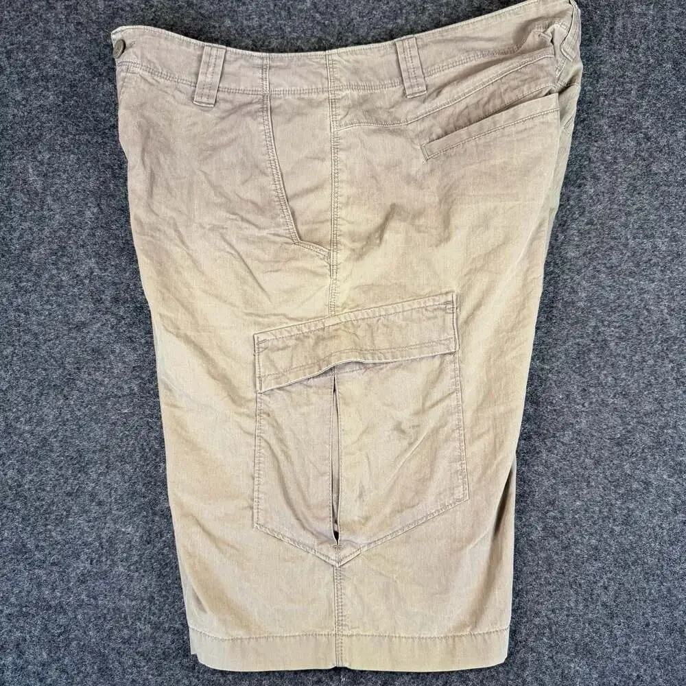 The North Face Men's Khaki Cargo Shorts